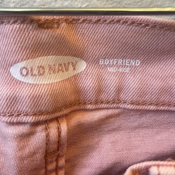 Women’s Old Navy size 4 light pink boyfriend mid rise jeans - Picture 7 of 8